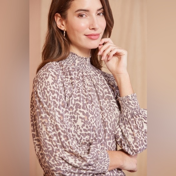 Nation LTD Melanie Smocked Peasant Tee Antique Leopard Animal Print Sz S - Picture 3 of 16